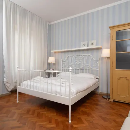 Liberta Spacious Retreat Apartment